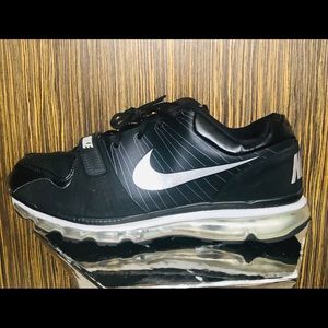 Nike FLYWIRE with builtin sensor